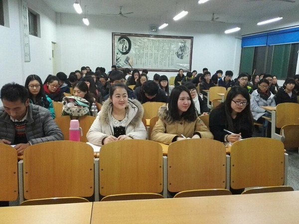 学生会优秀干部评选大会活动照片6